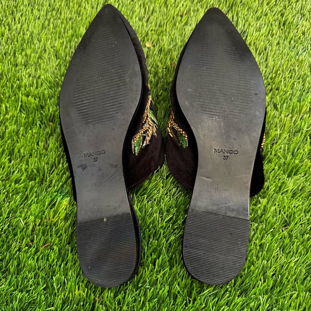 Mango Black Mules with Floral Embroidery - Picture 7 of 8
